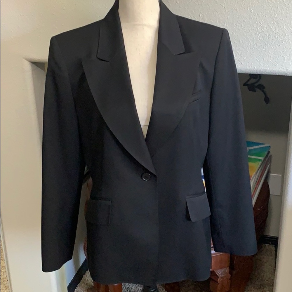 Anne Klein Single Button Blazer